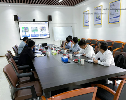 私たちは、広東省政府のカウンセラーズオフィスから研究チームを温かく歓迎し、Fuwei Intelligence報で研究を実施します
