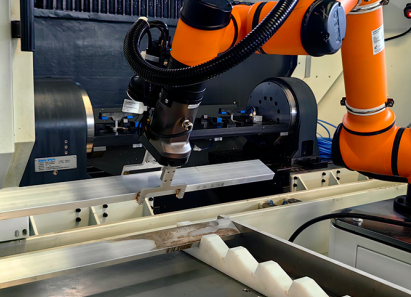 産業用ロボット：新しい未来のために製造を強化し、高品質の開発をサポートする